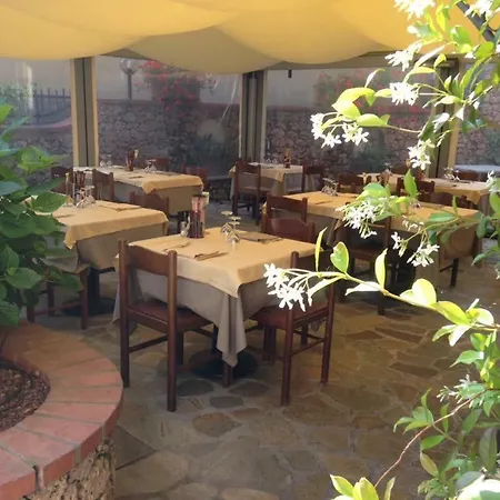 Hotel Ristorante Bergallo 2*